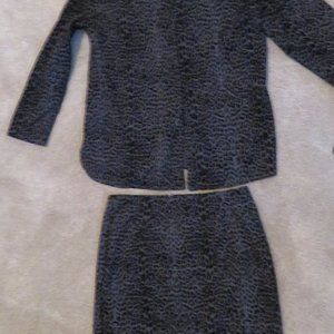 BRAETAN- W/ SIZE L- GREY/BLK - ANIMAL PRINT SUIT